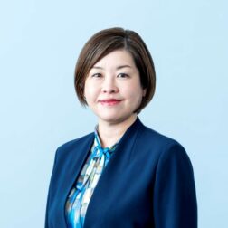 堀場 利穂
