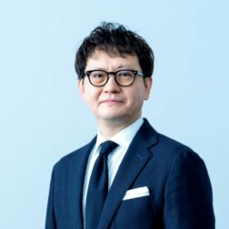 島崎 崇