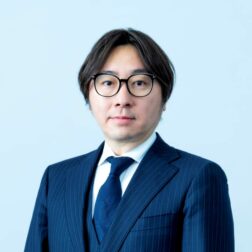 八木 慶二郎
